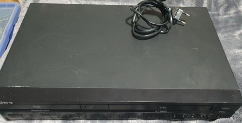 Lettore dvd videocassette - lettore, dvd/videocassette